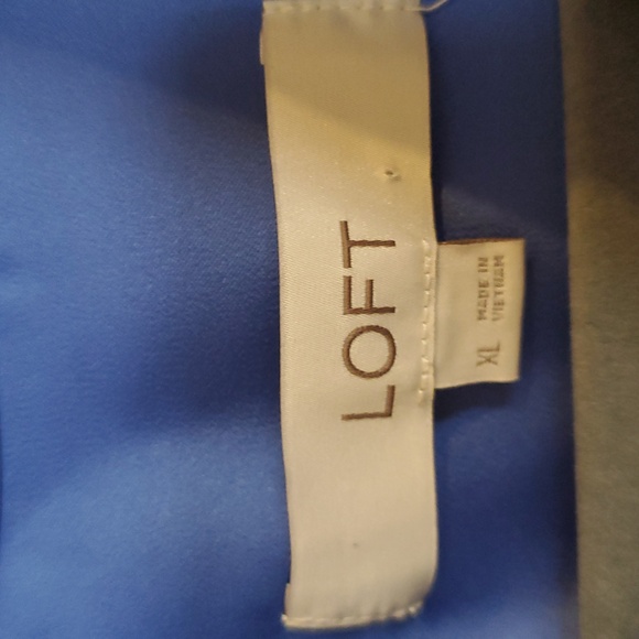 Loft Blouse - Picture 4 of 6